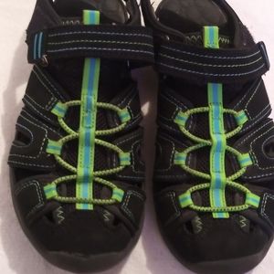 Boys Sandals size 4